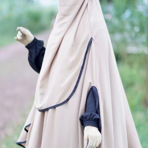 দুবাই চেরি ইক্বরা পাইপিং হিজার